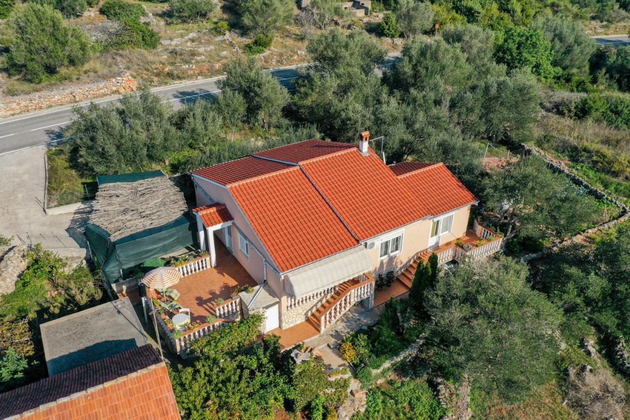 Apartments With A Parking Space Brbinj, Dugi Otok - 8160 المظهر الخارجي الصورة